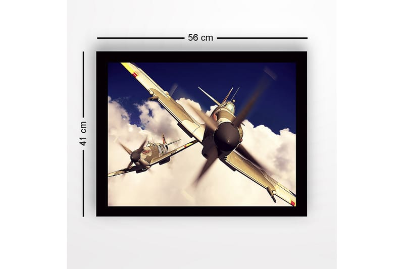 Inramad Canvastavla i trä - 41x56 cm - Flygplan som svävar genom molnig himmel - Grå / Blå / Vit - Inredning - Tavlor & posters - Canvastavla