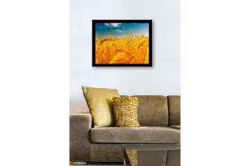 Inramad Canvastavla i trä - 41x56 cm - Gyllene vetefält under en klar himmel - Guld / Blå / Grön - Inredning - Tavlor & posters - Canvastavla