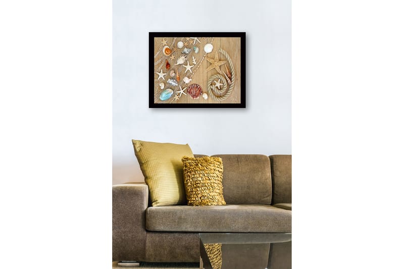 Inramad Canvastavla i trä - 41x56 cm - Havsinspirerad samling av snäckor och sjöstjärnor - Beige / Vit / Blå - Inredning - Tavlor & posters - Canvastavla
