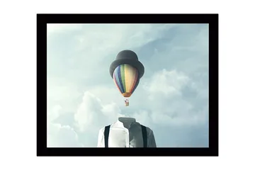 Inramad Canvastavla i trä - 41x56 cm - Huvudlös man i vit skjorta med en färgglad varmluftsballong ovanför - Blå / Grön / Röd - Inredning - Tavlor & posters - Canvastavla