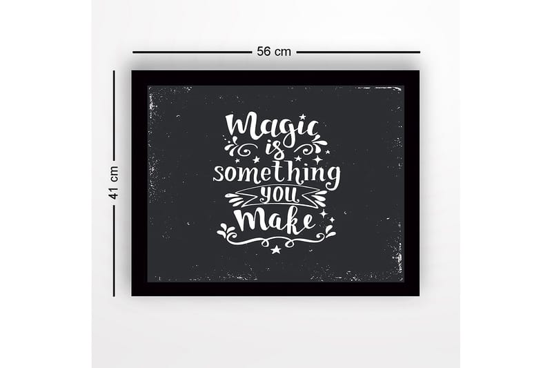 Inramad Canvastavla i trä - 41x56 cm - Inspirerande citat om magi och kreativitet - Svart / Vit - Inredning - Tavlor & posters - Canvastavla
