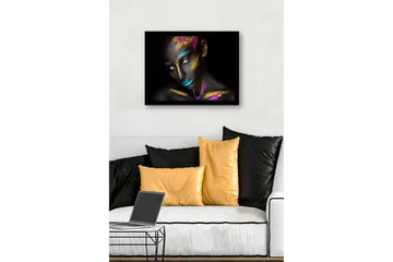 Inramad Canvastavla i trä - 41x56 cm - Konstverk med en kvinna med färgglad ansiktsmålning - Svart / Blå / Guld - Inredning - Tavlor & posters - Canvastavla
