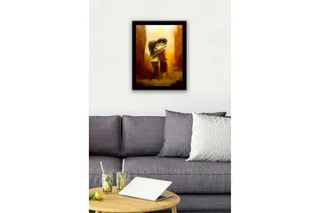 Inramad Canvastavla i trä - 41x56 cm - Kramande par i en romantisk omfamning - Guld / Brunt / Beige - Inredning - Tavlor & posters - Canvastavla