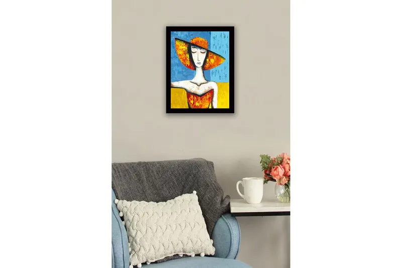Inramad Canvastavla i trä - 41x56 cm - Kvinna med stor hatt i starka färger - Orange / Blå / Gul - Inredning - Tavlor & posters - Canvastavla