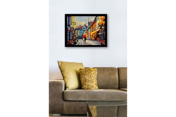 Inramad Canvastavla i trä - 41x56 cm - Livlig gata med människor och paraplyer i en stadsmiljö - Gult / Rött / Blått - Inredning - Tavlor & posters - Canvastavla