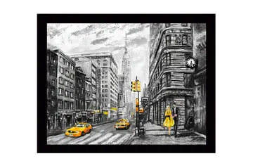Inramad Canvastavla i trä - 41x56 cm - Livlig stadsbild med en kvinna i gul klänning och gula taxibilar - Gul / Svart / Grå - Inredning - Tavlor & posters - Canvastavla