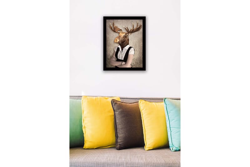 Inramad Canvastavla i trä - 41x56 cm - Människa med älghuvud i formell klädsel - Brun / Vit / Grå - Inredning - Tavlor & posters - Canvastavla