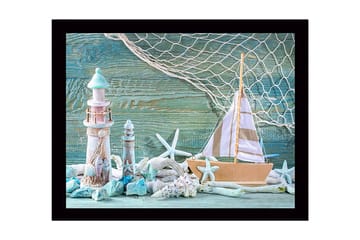 Inramad Canvastavla i trä - 41x56 cm - Maritim scen med segelbåt och fyrar - Turkos / Vit / Beige - Inredning - Tavlor & posters - Canvastavla