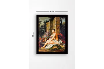 Inramad Canvastavla i trä - 41x56 cm - Naken kvinna sittande med blommor och frukter i en naturskön miljö - Hudton / Grön / Röd - Inredning - Tavlor & posters - Canvastavla