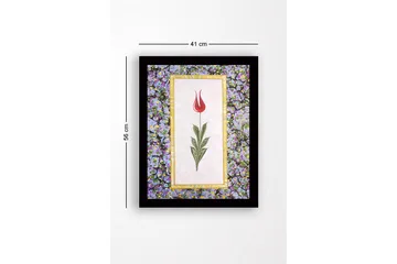 Inramad Canvastavla i trä - 41x56 cm - Röd tulpan med gröna blad på en ljus bakgrund - Röd / Grön / Lila - Inredning - Tavlor & posters - Canvastavla