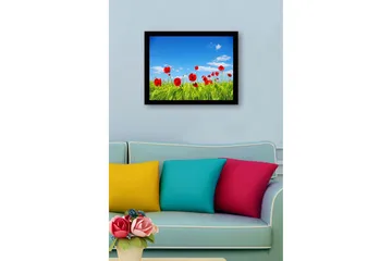 Inramad Canvastavla i trä - 41x56 cm - Röd vallmo i en grön äng under en klarblå himmel - Röd / Grön / Blå - Inredning - Tavlor & posters - Canvastavla