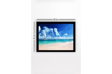 Inramad Canvastavla i trä - 41x56 cm - Segelbåt på en klarblå havsstrand - Blå / Turkos / Vit - Inredning - Tavlor & posters - Canvastavla