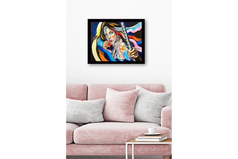 Inramad Canvastavla i trä - 41x56 cm - Starkt porträtt av en kvinna med en pilbåge och drömfångare - Blå / Rosa / Orange - Inredning - Tavlor & posters - Canvastavla