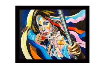 Inramad Canvastavla i trä - 41x56 cm - Starkt porträtt av en kvinna med en pilbåge och drömfångare - Blå / Rosa / Orange - Inredning - Tavlor & posters - Canvastavla