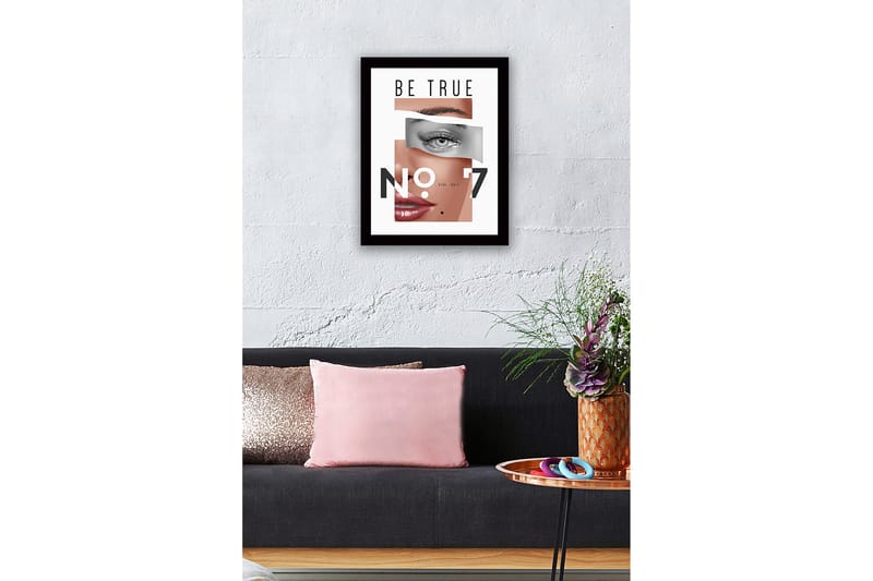 Inramad Canvastavla i trä - 41x56 cm - Stiliserat porträtt med fokus på ögon och läppar - Hudton / Grå / Svart - Inredning - Tavlor & posters - Canvastavla