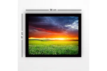 Inramad Canvastavla i trä - 41x56 cm - Storslagen solnedgång över en grön äng - Orange / Grön / Blå - Inredning - Tavlor & posters - Canvastavla