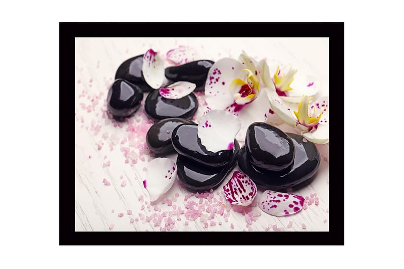 Inramad Canvastavla i trä - 41x56 cm - Svart stenar omgivna av vita och lila orkidéblad, Svart / Vit / Lila