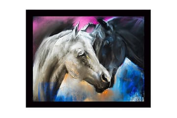 Inramad Canvastavla i trä - 41x56 cm - Två hästar i kontrasterande färger, en vit och en svart, som möts i en dynamisk komposition - Vit / Svart / Blå - Inredning - Tavlor & posters - Canvastavla