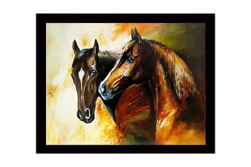 Inramad Canvastavla i trä - 41x56 cm - Två majestätiska hästar som står nära varandra - Brun / Svart / Orange - Inredning - Tavlor & posters - Canvastavla