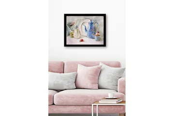 Inramad Canvastavla i trä - 41x56 cm - Vacker dukning med en blå kanna och bakverk - Blå / Vit / Grön - Inredning - Tavlor & posters - Canvastavla