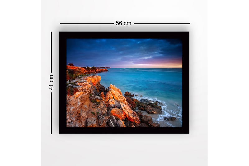 Inramad Canvastavla i trä - 41x56 cm - Vacker kustlinje med klippor och hav i skymningsljus - Turkos / Orange / Grå - Inredning - Tavlor & posters - Canvastavla