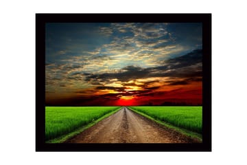 Inramad Canvastavla i trä - 41x56 cm - Vacker landskap med en väg som leder mot en solnedgång - Grön / Orange / Blå - Inredning - Tavlor & posters - Canvastavla