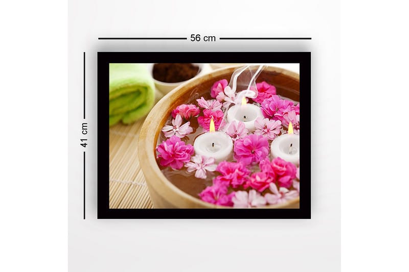 Inramad Canvastavla i trä - 41x56 cm - Vacker skål med flytande blommor och ljus - Rosa / Vitt / Brunt - Inredning - Tavlor & posters - Canvastavla