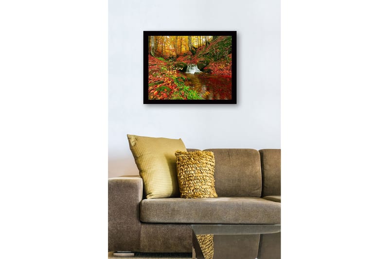 Inramad Canvastavla i trä - 41x56 cm - Vacker skog med en porlande bäck omgiven av höstfärger - Röd / Orange / Grön - Inredning - Tavlor & posters - Canvastavla
