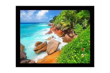 Inramad Canvastavla i trä - 41x56 cm - Vacker strand med klippor och turkost vatten - Turkos / Grön / Beige - Inredning - Tavlor & posters - Canvastavla