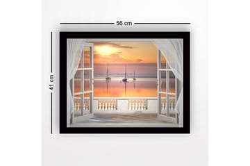 Inramad Canvastavla i trä - 41x56 cm - Vacker utsikt över segelbåtar vid solnedgången genom ett öppet fönster - Orange / Rosa / Blå - Inredning - Tavlor & posters - Canvastavla