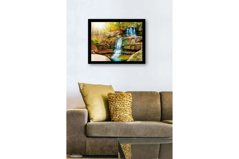 Inramad Canvastavla i trä - 41x56 cm - Vacker vattenfall i en höstlig skogsmiljö - Grön / Orange / Blå - Inredning - Tavlor & posters - Canvastavla