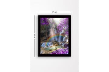 Inramad Canvastavla i trä - 41x56 cm - Vacker vattenfall med regnbåge omgiven av lila blommor och grönskande träd - Lila / Grön / Blå - Inredning - Tavlor & posters - Canvastavla