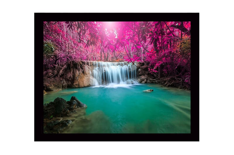 Inramad Canvastavla i trä - 41x56 cm - Vacker vattenfall omgiven av rosa träd och grönskande vegetation - Rosa / Turkos - Inredning - Tavlor & posters - Canvastavla