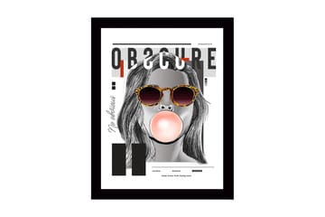 Inramad Canvastavla i trä - 41x56 cm - Porträtt av en kvinna med solglasögon som blåser bubbelgum - Grå / Svart / Beige - Inredning - Tavlor & posters - Canvastavla