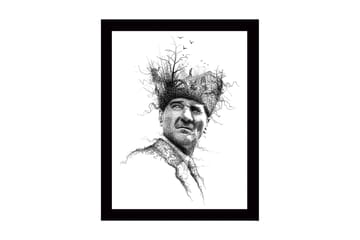 Inramad Canvastavla i trä - 41x56 cm - Porträtt av en man med en kreativ och naturinspirerad huvudbonad - Svart / Vitt - Inredning - Tavlor & posters - Canvastavla