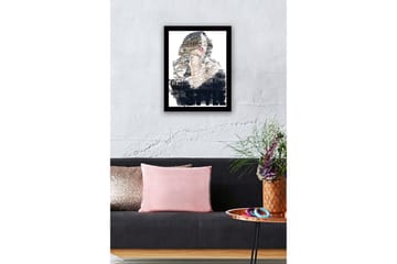 Inramad Canvastavla i trä - 41x56 cm - Porträtt av en kvinna omgiven av ord som beskriver skönhet och stil - Svart / Beige / Brun - Inredning - Tavlor & posters - Canvastavla