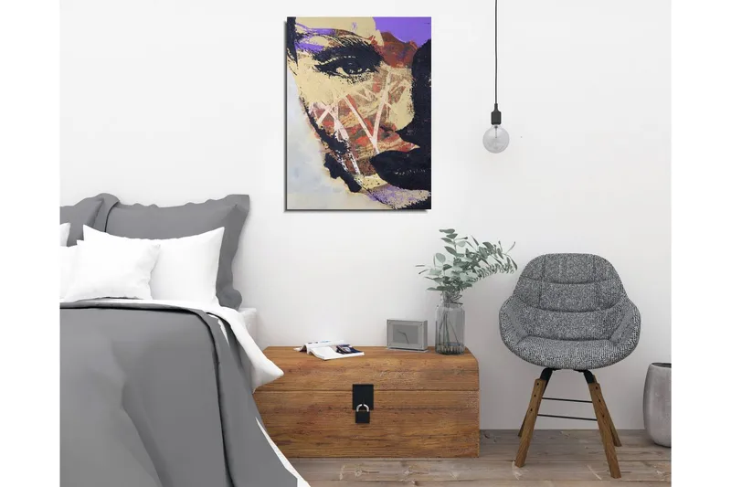 Liten Canvastavla 30x40 cm - Abstrakt porträtt med starka kontraster - Lila / Svart / Beige - Inredning - Tavlor & posters - Canvastavla