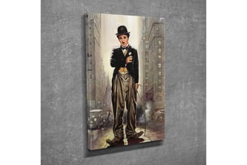 Liten Canvastavla 30x40 cm - Karaktär i klassisk kostym med käpp i stadsmiljö - Svart / Grå / Beige - Inredning - Tavlor & posters - Canvastavla