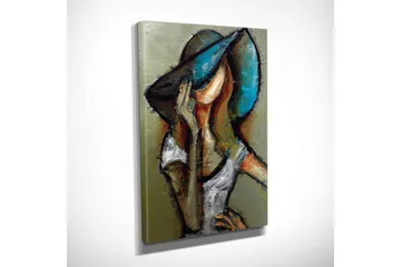 Liten Canvastavla 30x40 cm - Kvinna med stor hatt i en avslappnad pose - Blå / Beige / Brun - Inredning - Tavlor & posters - Canvastavla