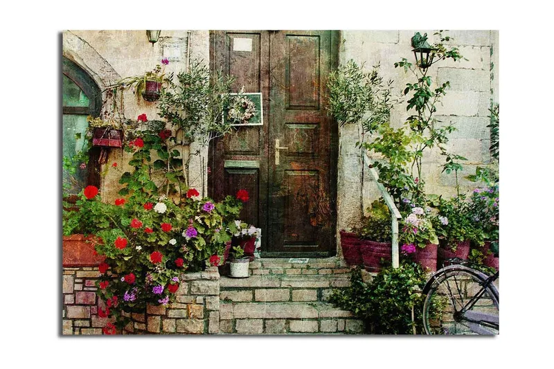 Stor Canvastavla 100x70 cm - Vacker dörr omgiven av färgglada blommor och grönska, Röd / Grön / Lila