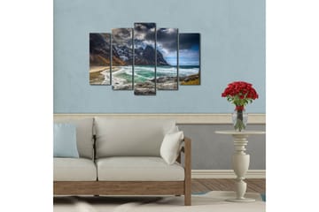 Stor Canvastavla i 5 delar 105x70 cm - Dramatiska fjäll med hav och strand - Mörkgrå / Turkos / Beige - Inredning - Tavlor & posters - Canvastavla