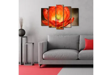 Stor Canvastavla i 5 delar 105x70 cm - Färgglad blomma med djup orangea och röda nyanser - Orange / Grön - Inredning - Tavlor & posters - Canvastavla