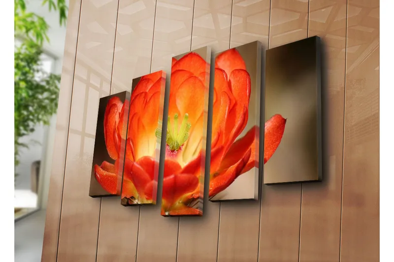 Stor Canvastavla i 5 delar 105x70 cm - Färgglad blomma med djup orangea och röda nyanser - Orange / Grön - Inredning - Tavlor & posters - Canvastavla