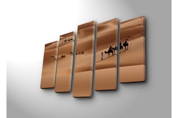Stor Canvastavla i 5 delar 105x70 cm - Kamelkaravan som rör sig genom sanddyner - Sandbeige / Ljusbrun / Grön - Inredning - Tavlor & posters - Canvastavla