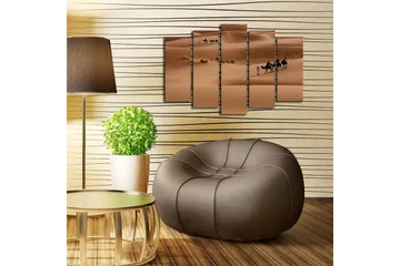 Stor Canvastavla i 5 delar 105x70 cm - Kamelkaravan som rör sig genom sanddyner - Sandbeige / Ljusbrun / Grön - Inredning - Tavlor & posters - Canvastavla