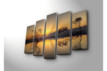 Stor Canvastavla i 5 delar 105x70 cm - Stämningsfull solnedgång med silhuetter av träd vid vattnet - Guld / Svart - Inredning - Tavlor & posters - Canvastavla