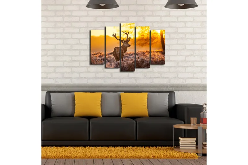 Stor Canvastavla i 5 delar 105x70 cm - Ståtlig älg i soluppgångens gyllene ljus - Guld / Brunt / Beige - Inredning - Tavlor & posters - Canvastavla