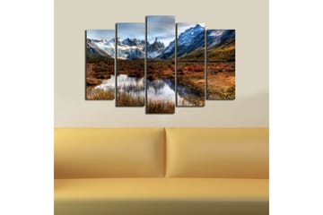 Stor Canvastavla i 5 delar 105x70 cm - Storslagen fjällandskap med snötäckta toppar och spegelblanka sjöar - Mörkgrön / Blå / Orange - Inredning - Tavlor & posters - Canvastavla