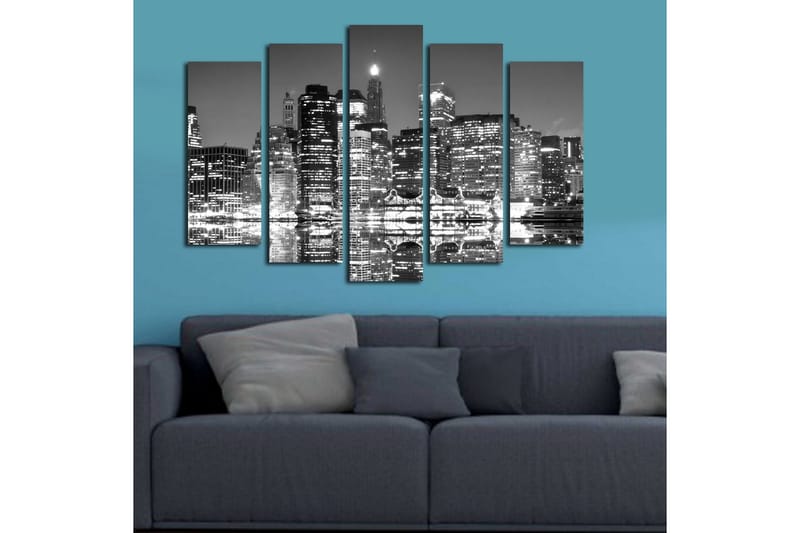 Stor Canvastavla i 5 delar 105x70 cm - Svartvit stadsbild med reflektioner i vattnet - Svart / Vitt / Grått - Inredning - Tavlor & posters - Canvastavla