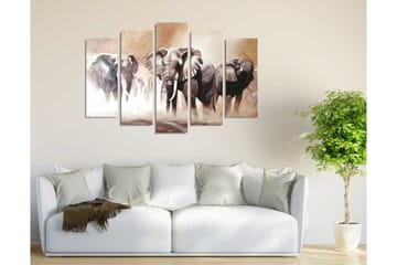 Stor Canvastavla i 5 delar 105x70 cm - Tre majestätiska elefanter i en dimmig savannmiljö - Grå / Beige / Brun - Inredning - Tavlor & posters - Canvastavla